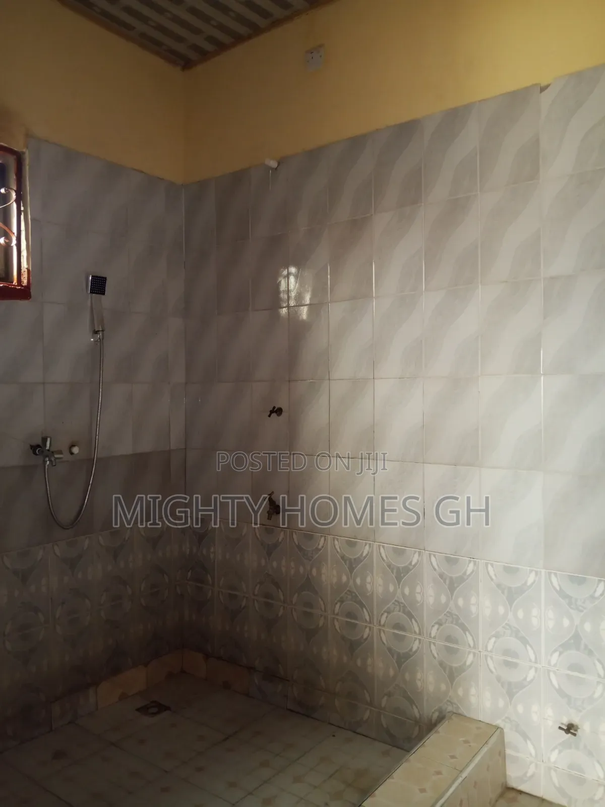 Studio Apartment in Mighty Homes, Kasoa for rent