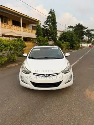 Hyundai Elantra 2016 White