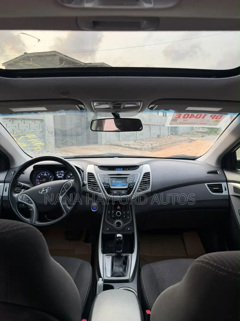 Hyundai Elantra 2016 White