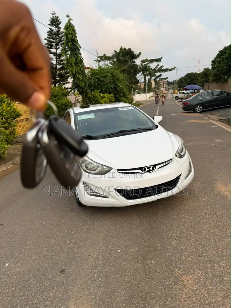 Hyundai Elantra 2016 White