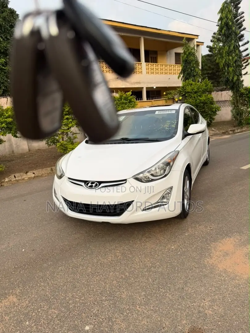 Hyundai Elantra 2016 White