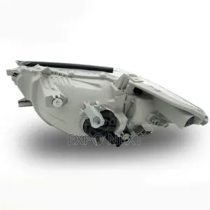 Headlights for Toyota Highlander 2009-2012 Halogen