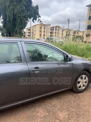 Toyota Corolla 1.8 Advanced 2009 Gray