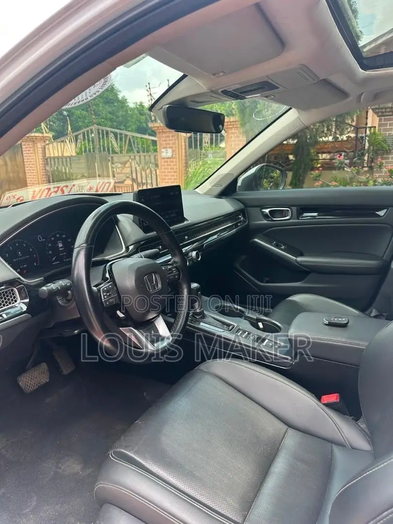 Honda Civic Touring 2022 White