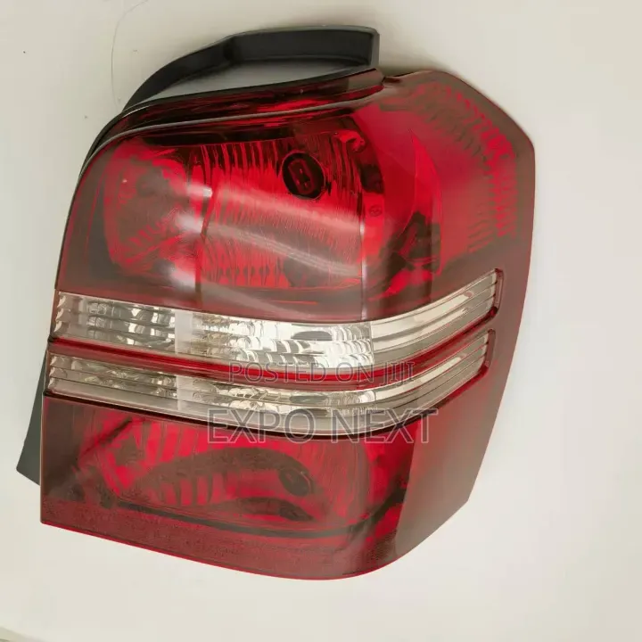 Toyota Highlander 2004-2007 Tail Lights