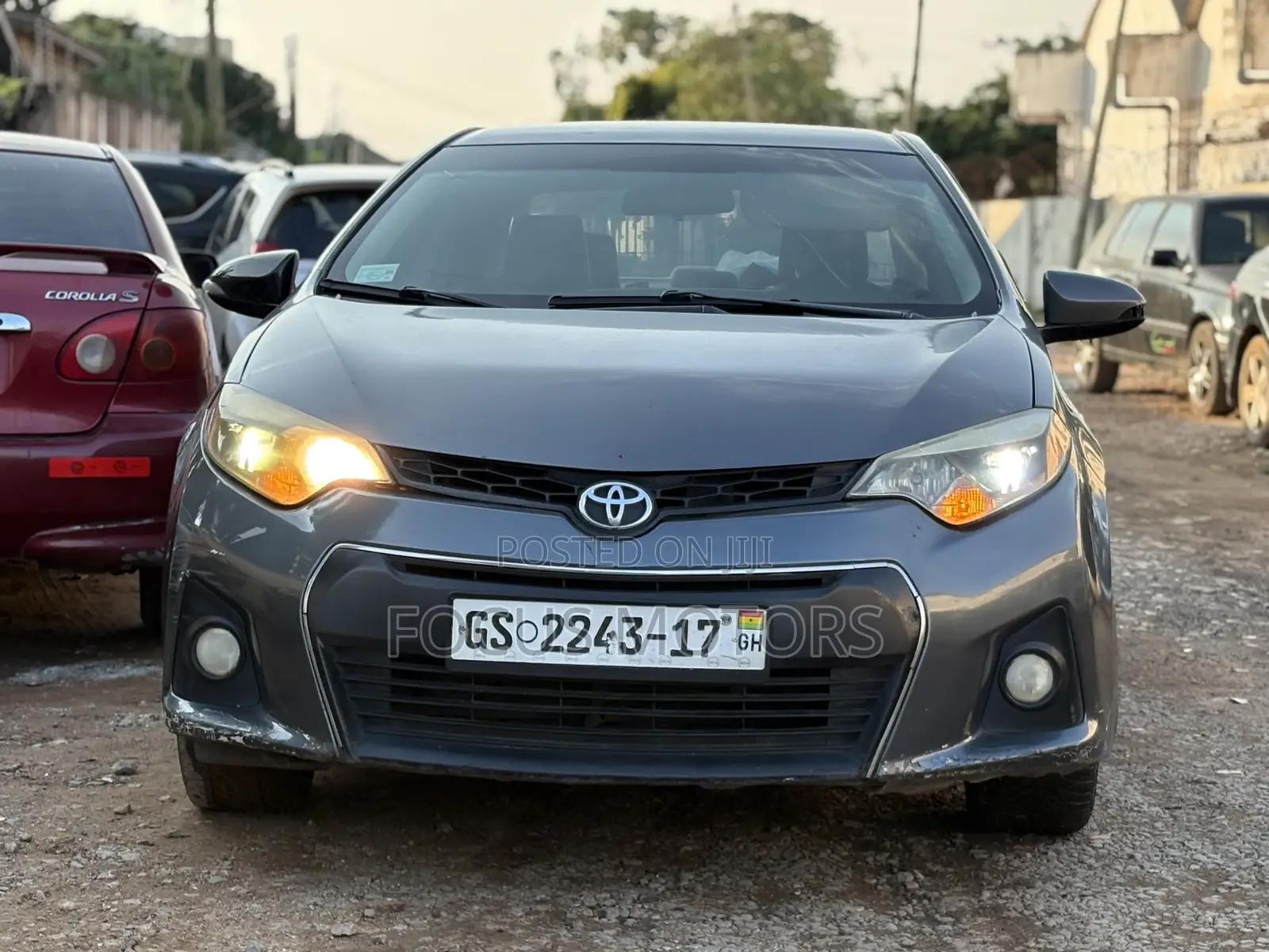 Toyota Corolla S 4dr Sedan (1.8L 4cyl CVT) 2016 Gray