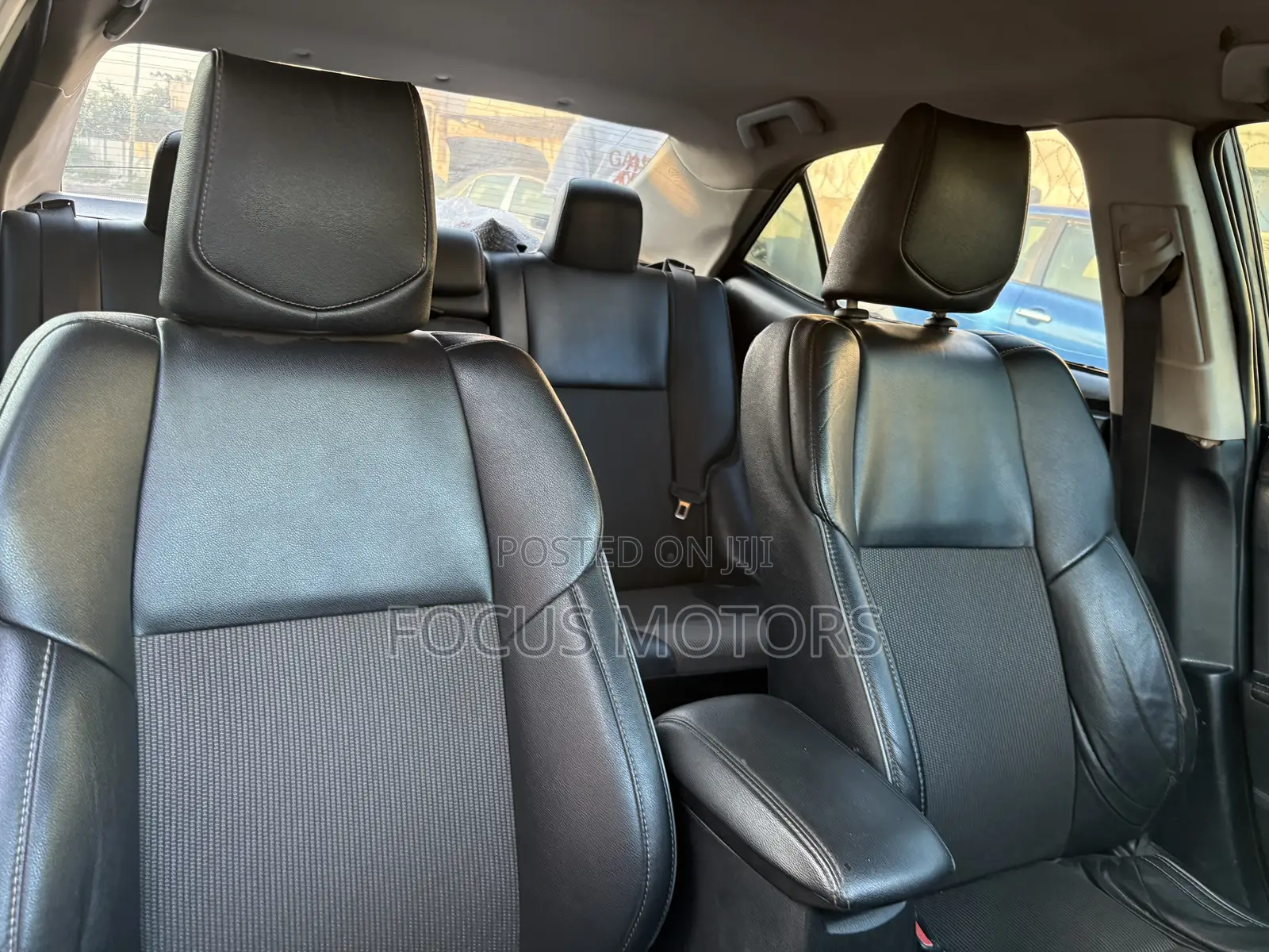 Toyota Corolla S 4dr Sedan (1.8L 4cyl CVT) 2016 Gray