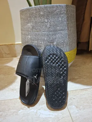 Jordan Play Slides