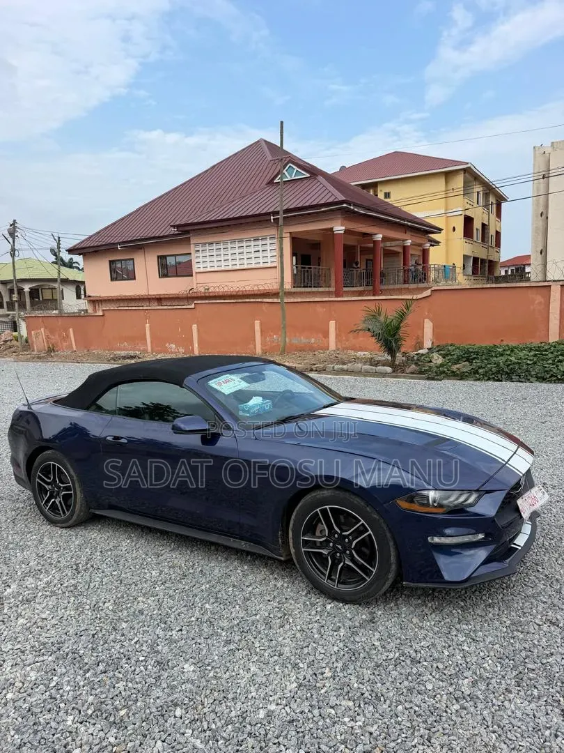 Ford Mustang 2020 Blue
