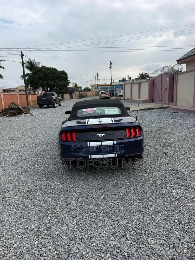 Ford Mustang 2020 Blue