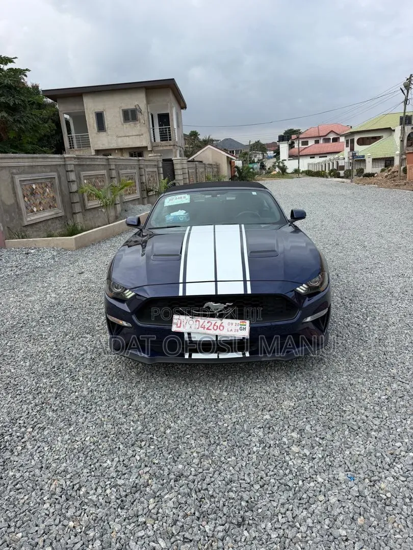 Ford Mustang 2020 Blue