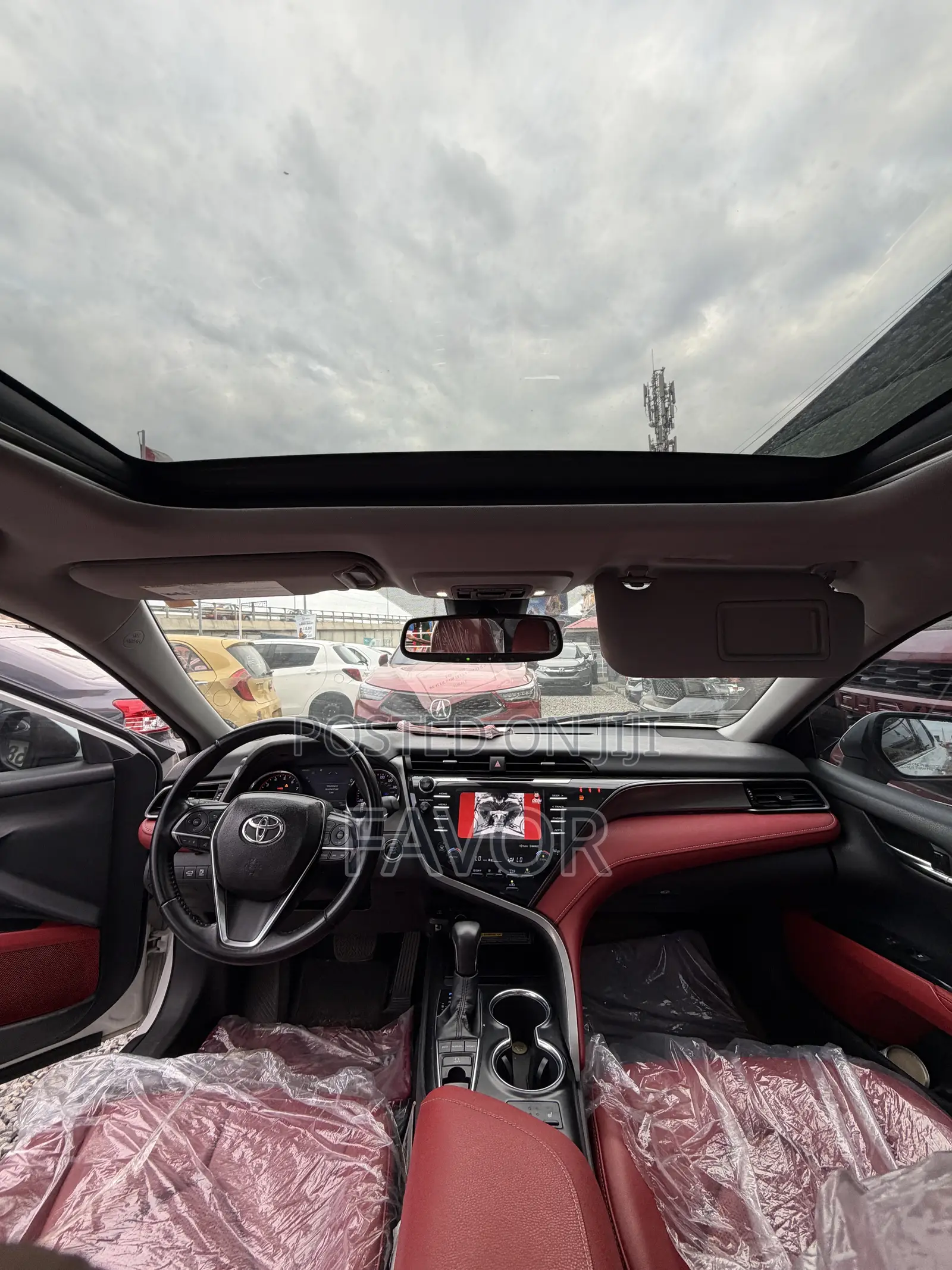 Toyota Camry XSE (2.5L 4cyl 8A) 2019 White