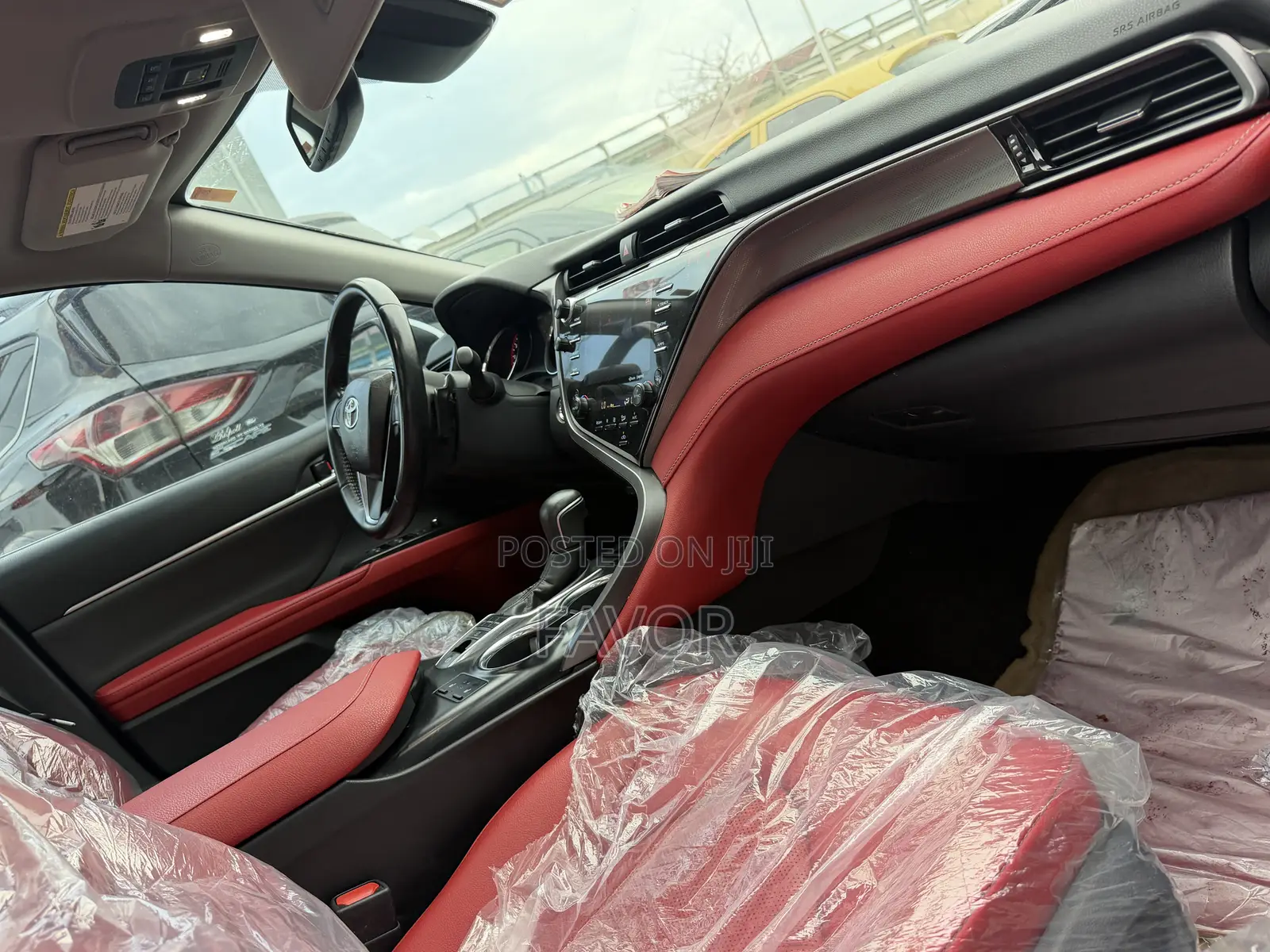 Toyota Camry XSE (2.5L 4cyl 8A) 2019 White