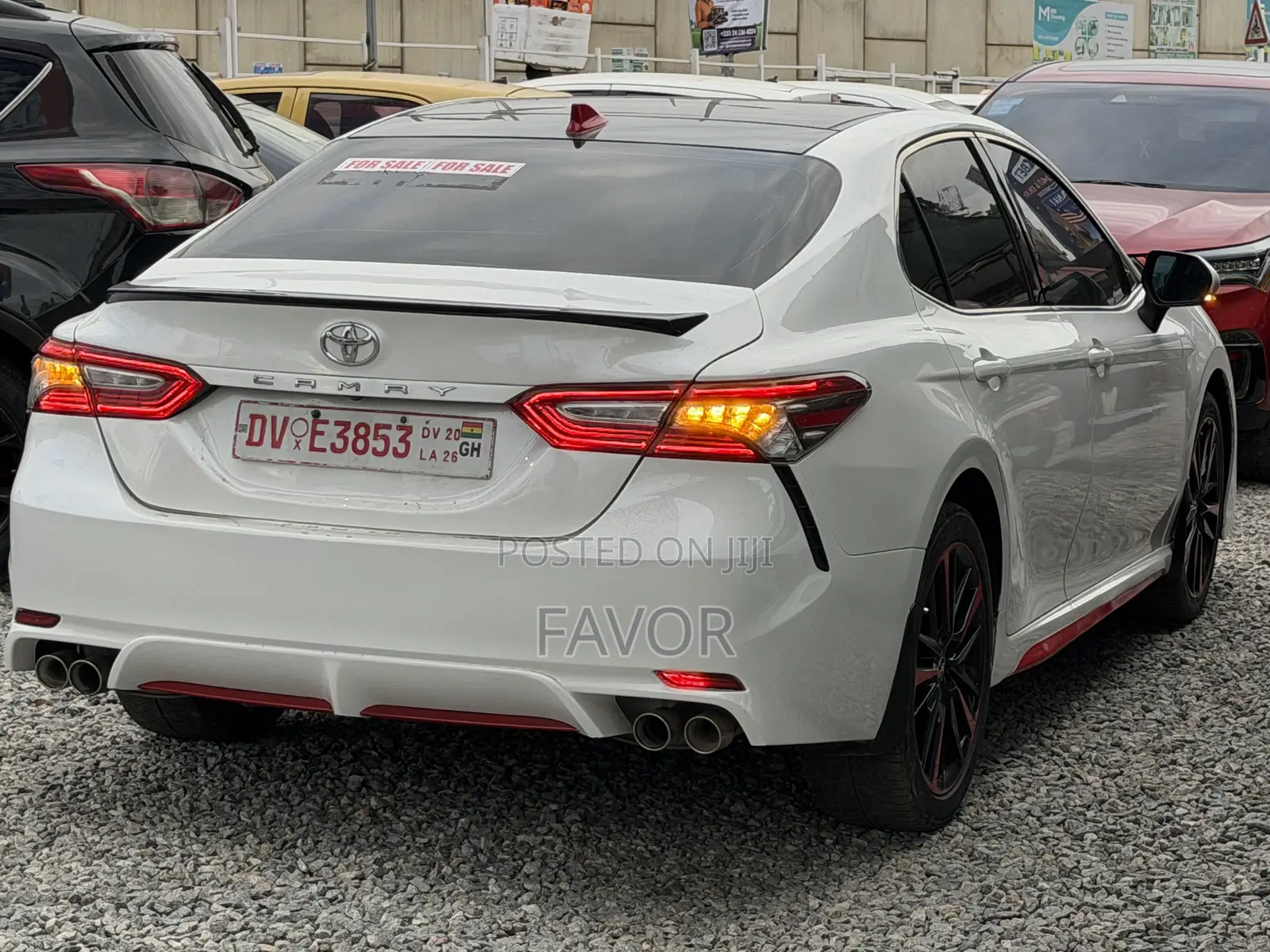 Toyota Camry XSE (2.5L 4cyl 8A) 2019 White