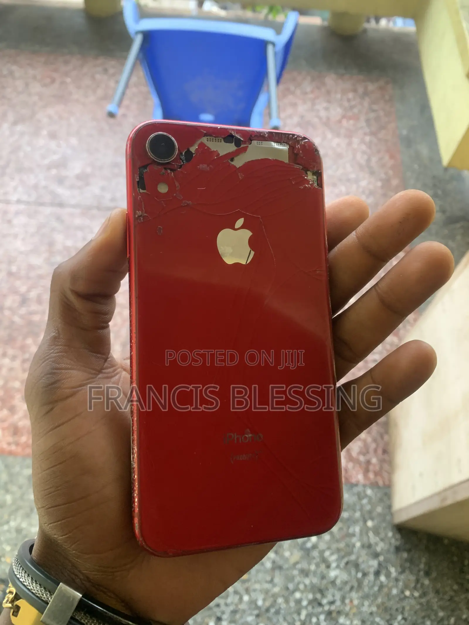Apple iPhone XR 64 GB Red