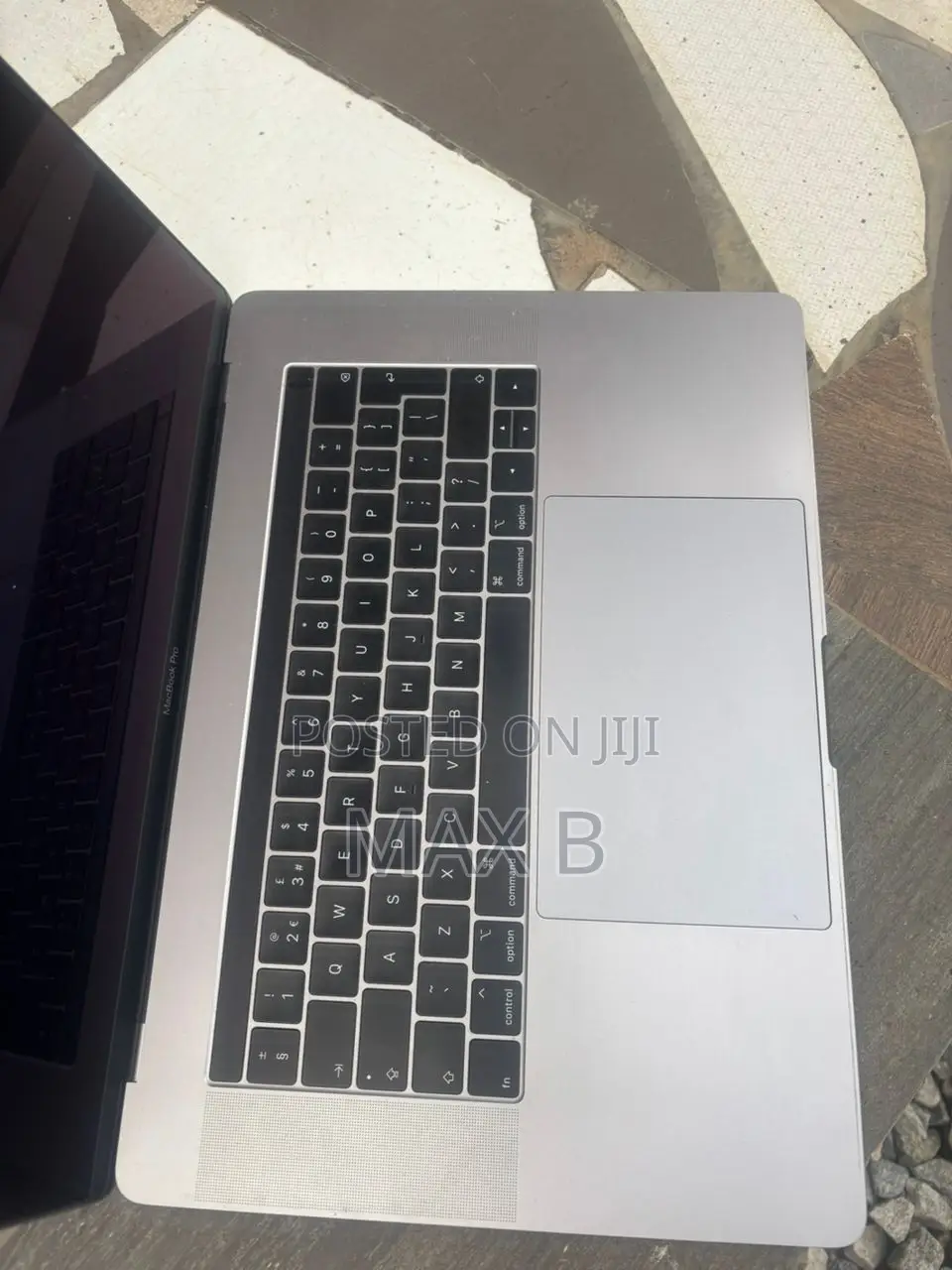 Laptop Apple MacBook 2018 16GB Intel Core i7 SSD 512GB