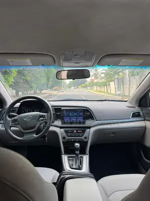 Hyundai Elantra SE 2018 Blue