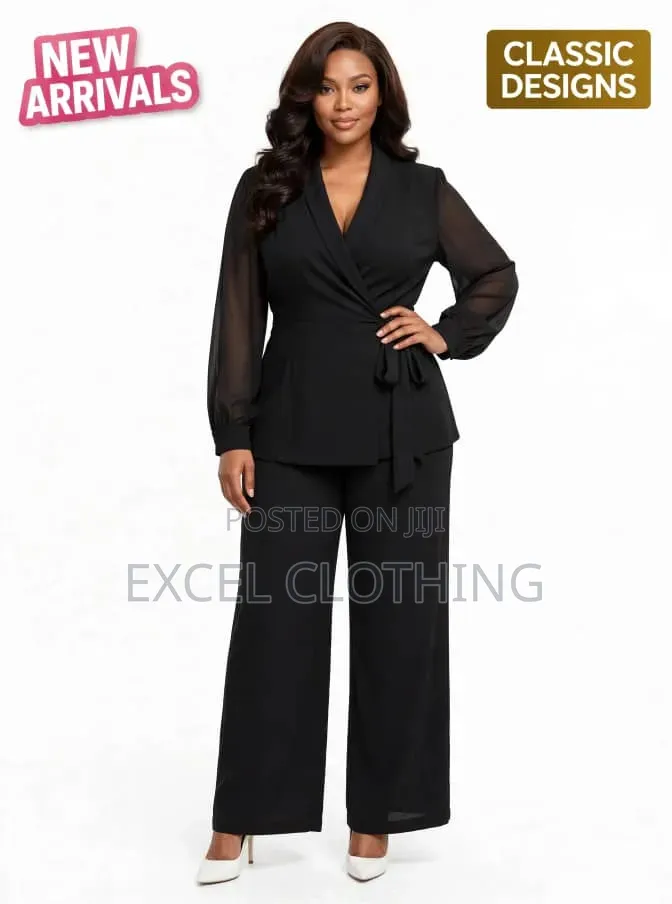 Classic Ladies Blazer Suit