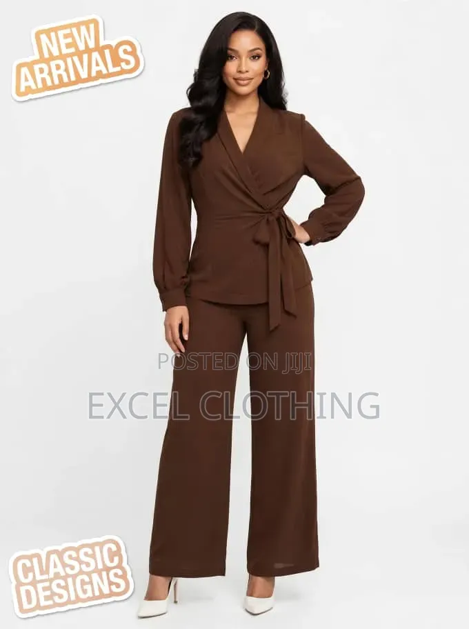 Classic Ladies Blazer Suit