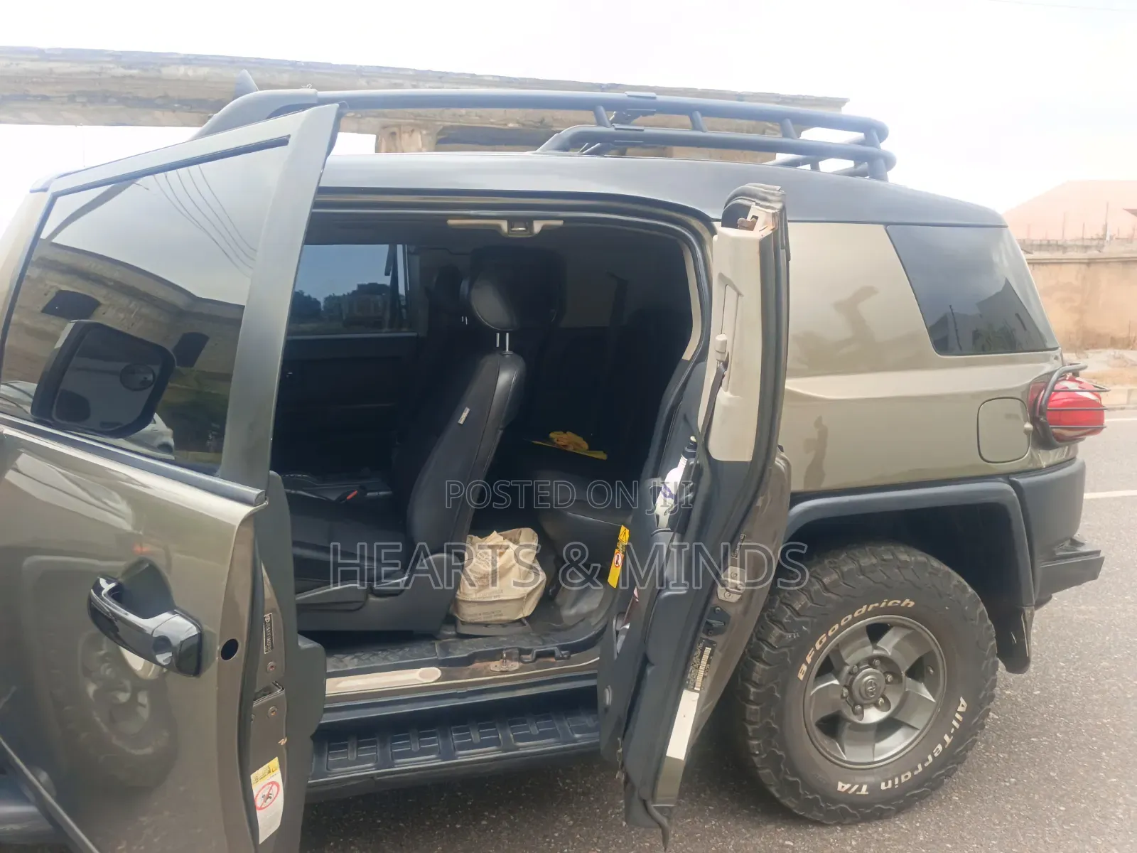 Toyota FJ Cruiser 2011 Green