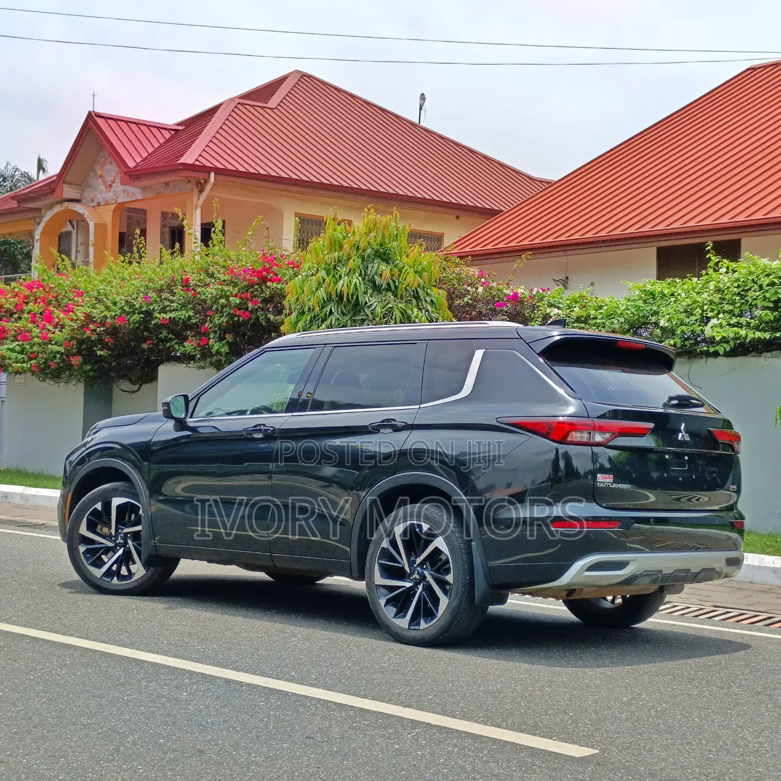 Mitsubishi Outlander 2024 Black