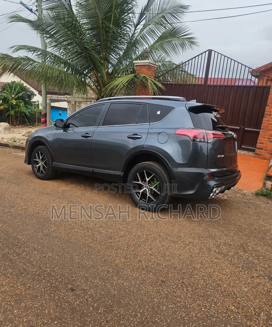 Toyota RAV4 SE 4dr SUV AWD (2.5L 4cyl 6A) 2018 Green