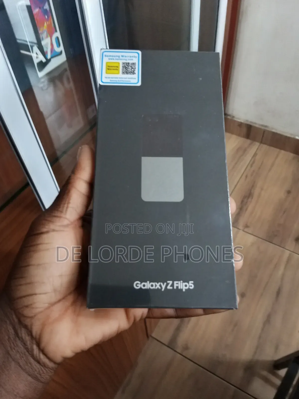New Samsung Galaxy Z Flip 5 256 GB Black