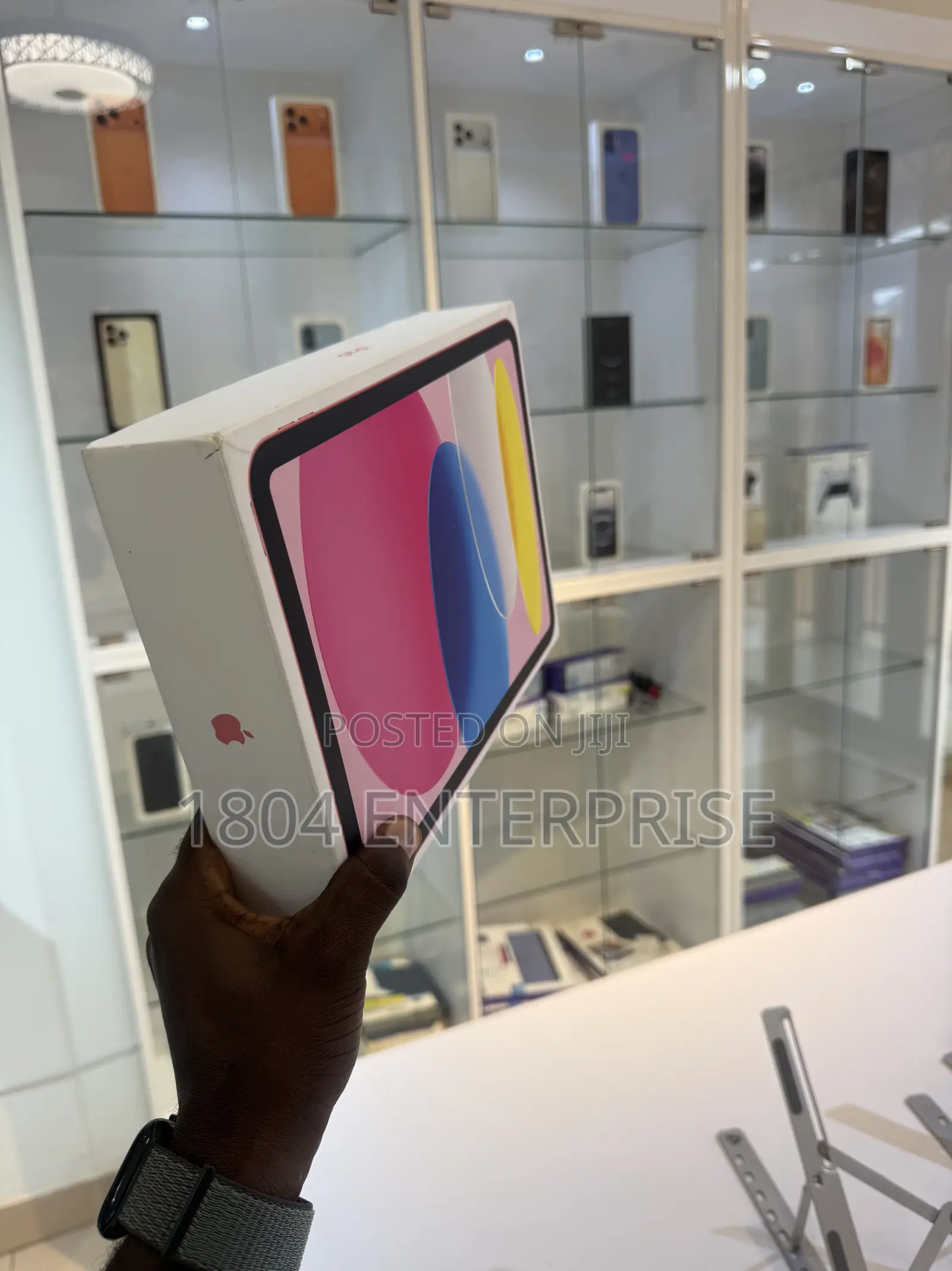 New Apple iPad Air 11 (2026) 128 GB Pink