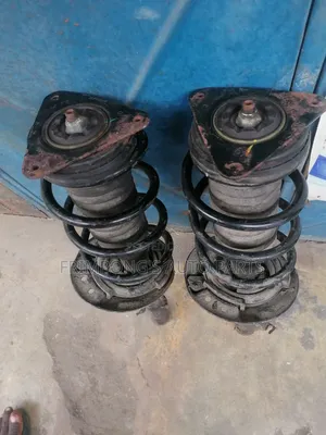 Nissan Rogue 2017 Front Shocks Absorbers