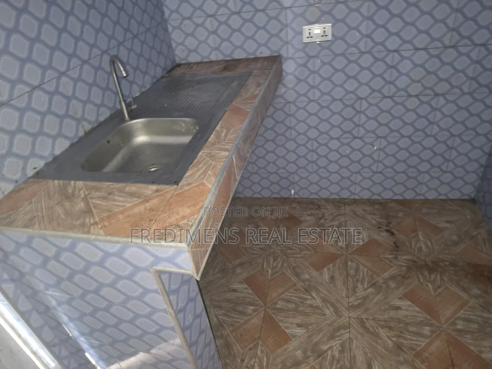 Mini Flat in Fredimens Real, Kumasi Metropolitan for rent