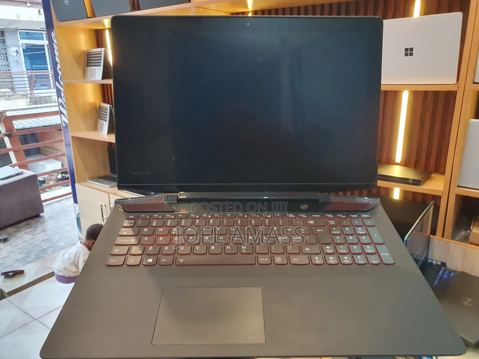 Laptop Lenovo IdeaPad Y730 8GB Intel Core i5 HDD+SSD 1T