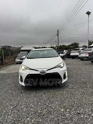 Toyota Corolla S 4dr Sedan (1.8L 4cyl CVT) 2016 White