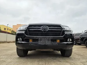 Toyota Land Cruiser 2015 Black
