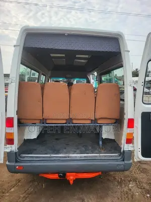 Mercedes-Benz Sprinter 2005 White