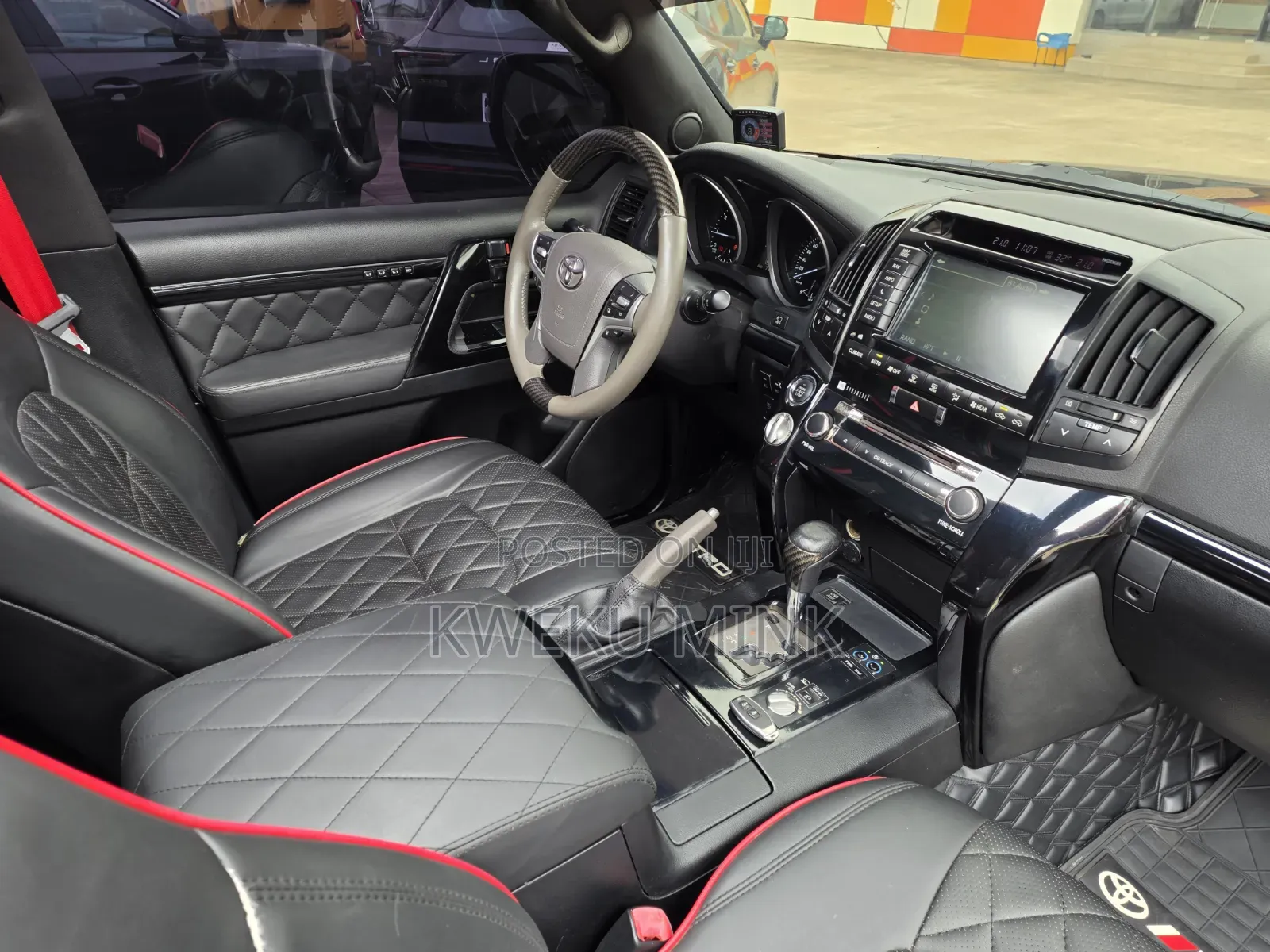 Toyota Land Cruiser 2015 Black