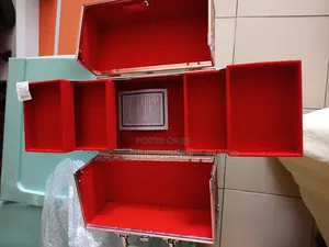 Premium Makeup Box / Cosmetic Storage Case for Sale