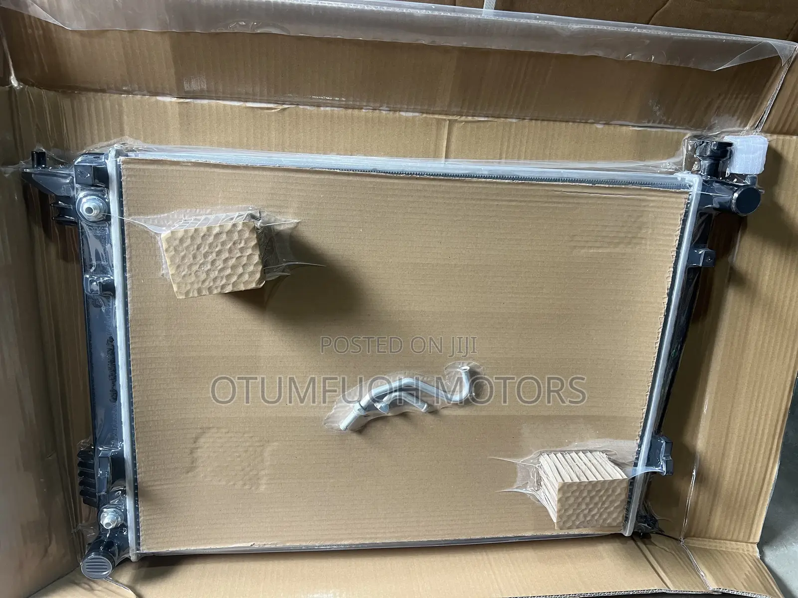 Hyundai Tucson 2012 2013-2015 Radiator (Water Tank)