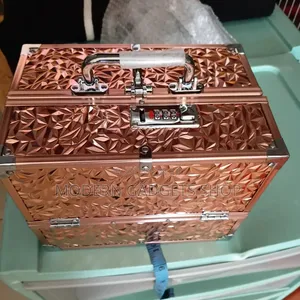 Premium Makeup Box / Cosmetic Storage Case for Sale