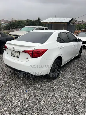 Toyota Corolla S Plus 4dr Sedan (1.8L 4cyl CVT) 2016 Off white