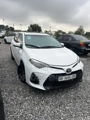 Toyota Corolla S Plus 4dr Sedan (1.8L 4cyl CVT) 2016 Off white