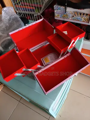 Luxury Makeup Organizer Box – Portable Cosmetic Case