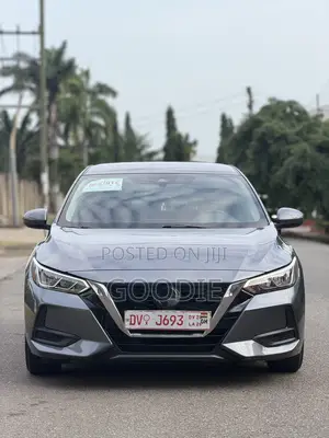 Nissan Sentra SV 2022 Gray