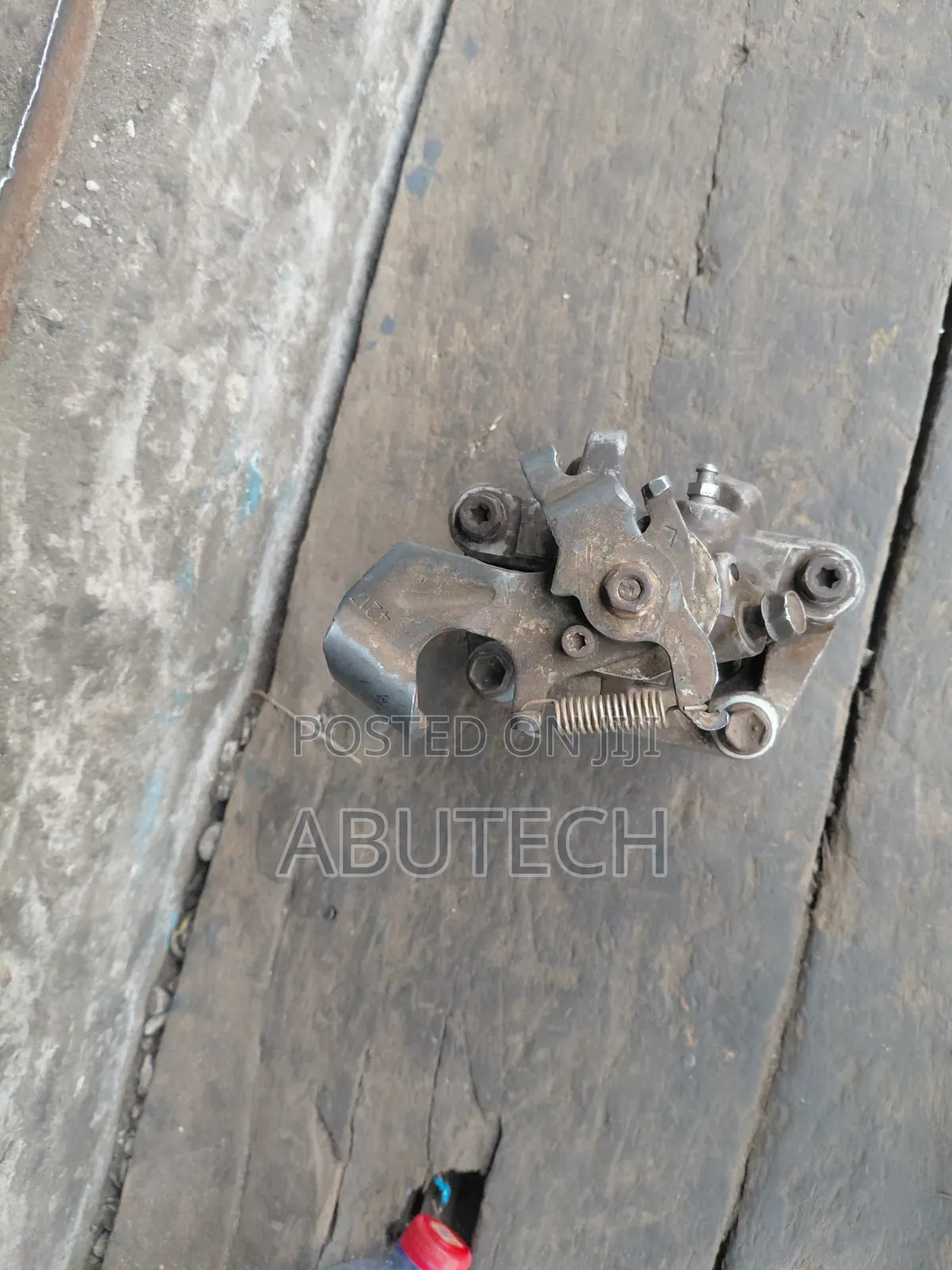 Back Brake Caliper Toyota Yaris 2010, 2012, 2013, 2014, 2015, 2017