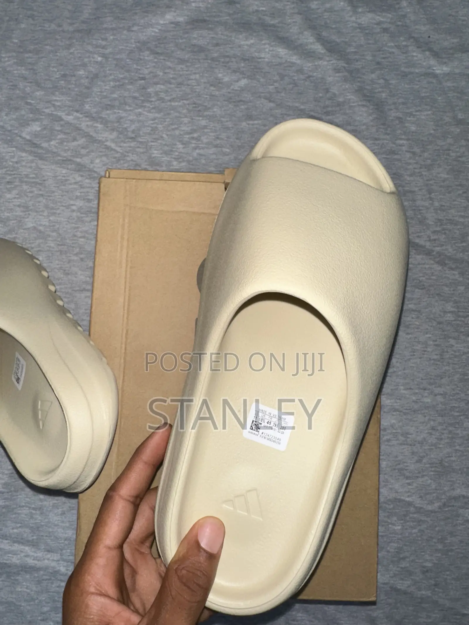 Yeezy Slides