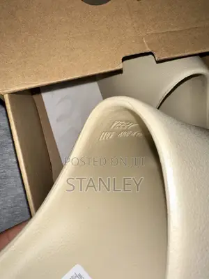Yeezy Slides