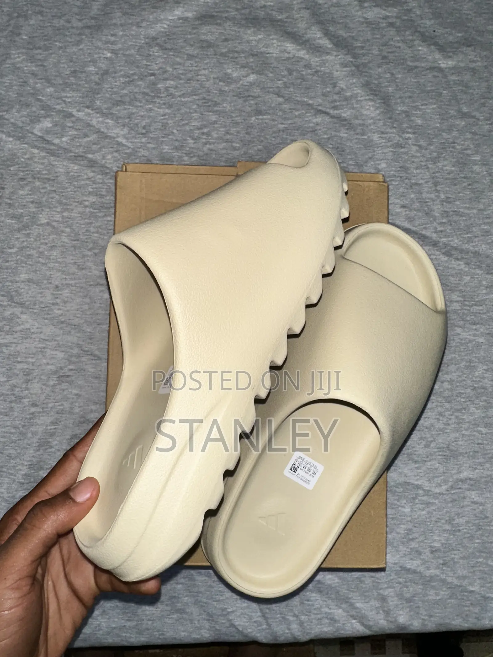 Yeezy Slides
