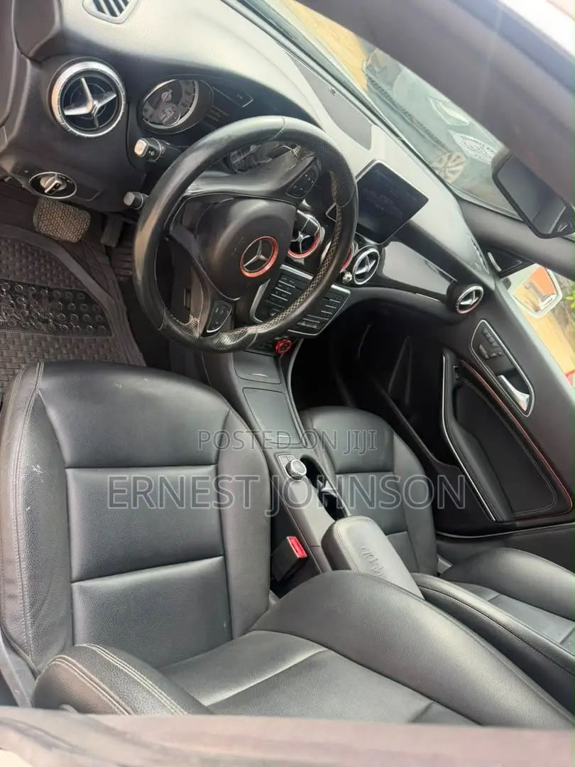 Mercedes-Benz C250 2015 White