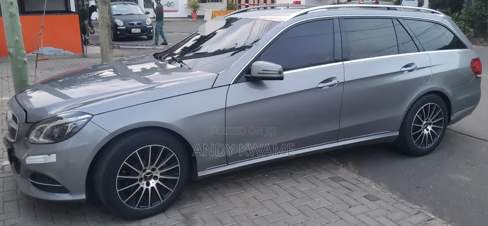 Mercedes-Benz E220 2013 Silver