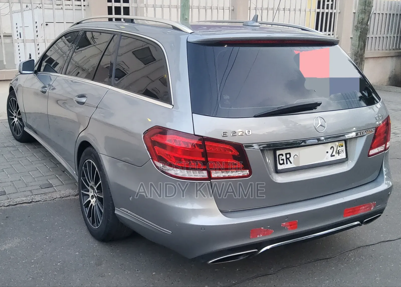 Mercedes-Benz E220 2013 Silver