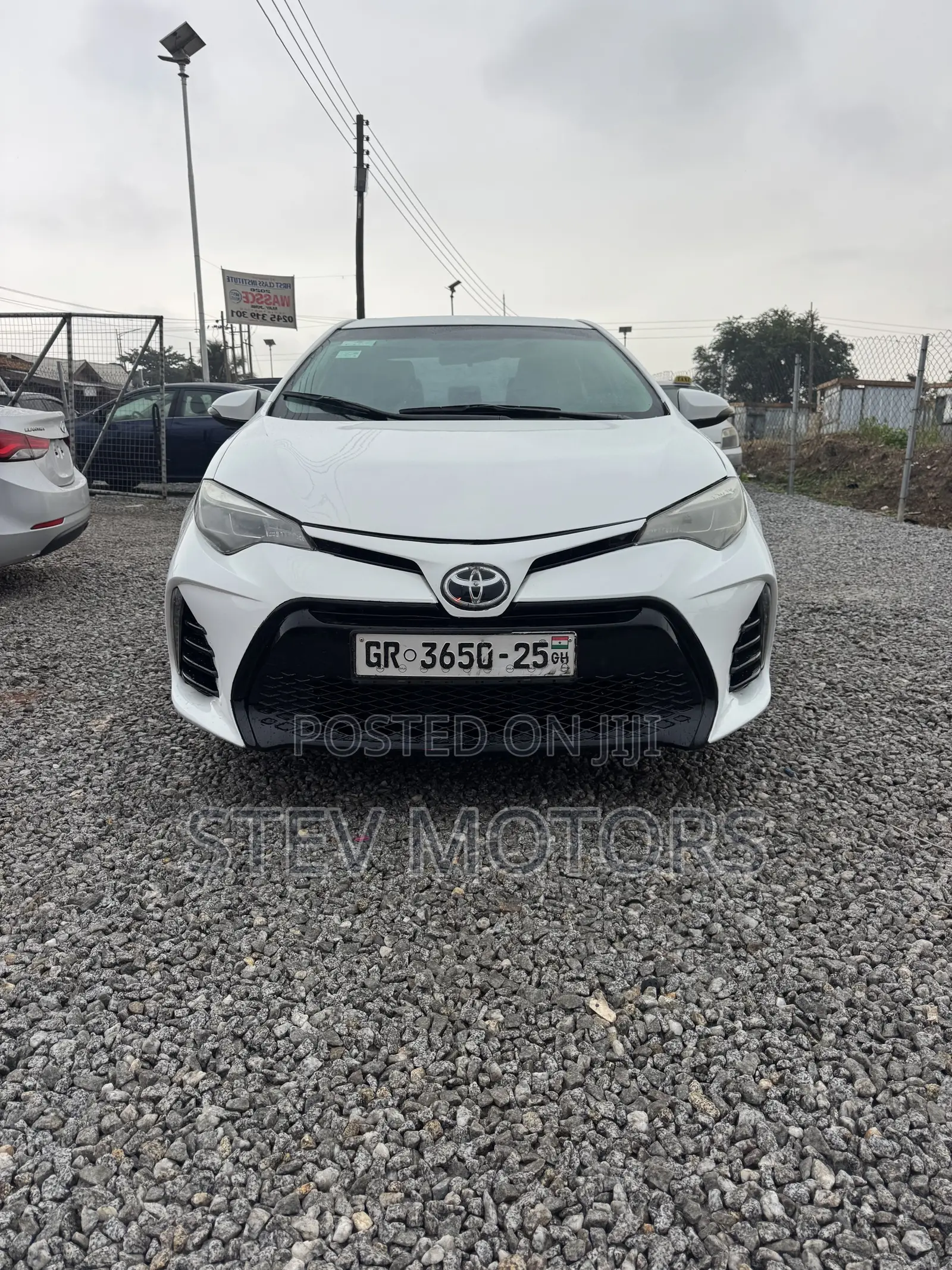 Toyota Corolla S Plus 4dr Sedan (1.8L 4cyl CVT) 2016 White